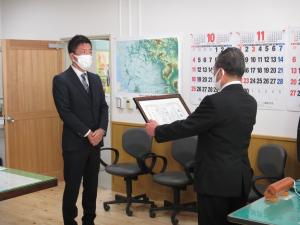 株式会社 拓新