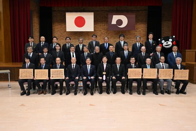 　　コンクール受賞者集合写真