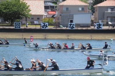 競り舟大会1回戦の様子