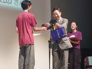 県知事賞授与